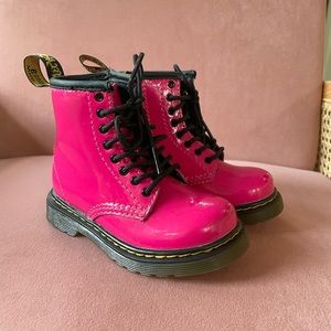 Doc Martens PINK classic boots. Size 7 toddler. Perfect condition!